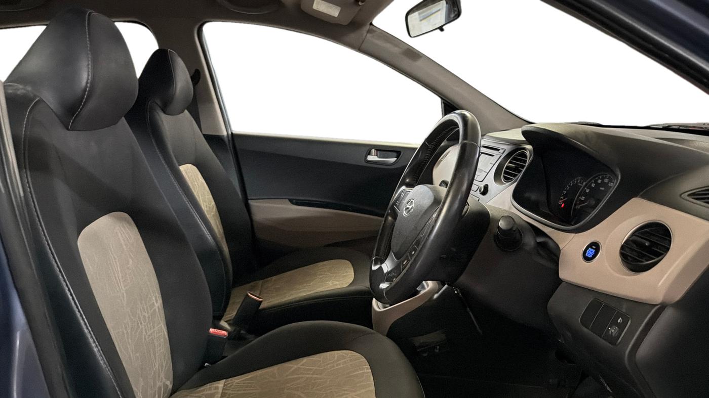 2015 Hyundai Grand i10 ASTA (O) 1.2 KAPPA VTVT, Petrol, Manual, 71,956 km, Right Side Front Door Cabin
