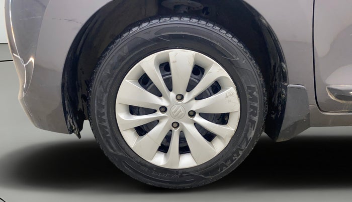 2017 Maruti Baleno DELTA PETROL 1.2, Petrol, Manual, 50,387 km, Left Front Wheel