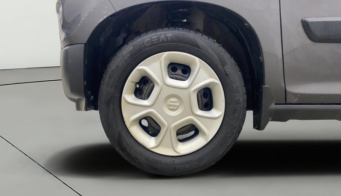 2023 Maruti S PRESSO VXI S-CNG, CNG, Manual, 46,557 km, Left Front Wheel