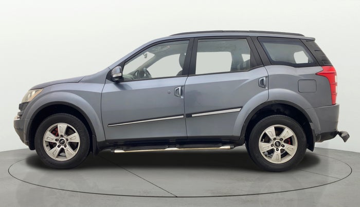 2015 Mahindra XUV500 W6, Diesel, Manual, 1,08,852 km, Left Side