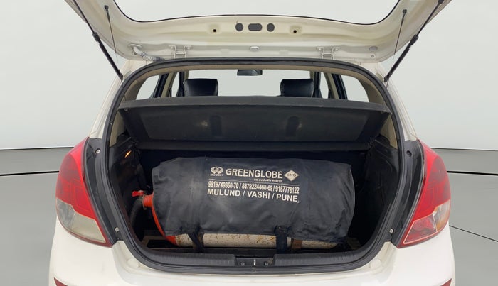 2013 Hyundai i20 MAGNA 1.2, CNG, Manual, 92,648 km, Boot Open Zoomed View