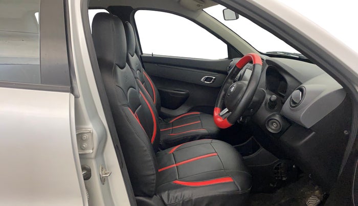 2018 Renault Kwid RXT 1.0 AMT, Petrol, Automatic, 17,010 km, Right Side Front Door Cabin