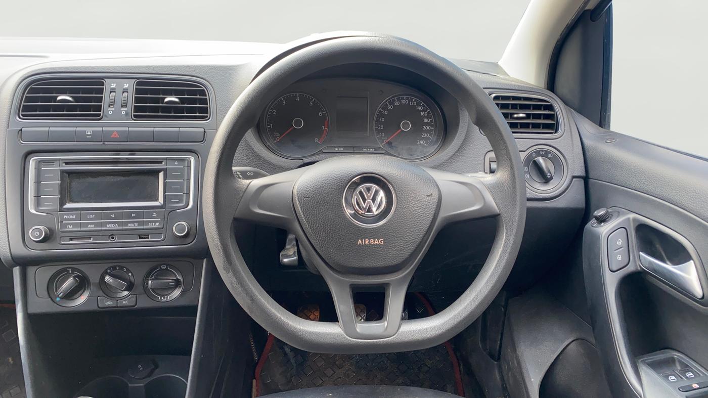 2018 Volkswagen Polo COMFORTLINE 1.2L, Petrol, Manual, 71,539 km, Steering Wheel Close Up