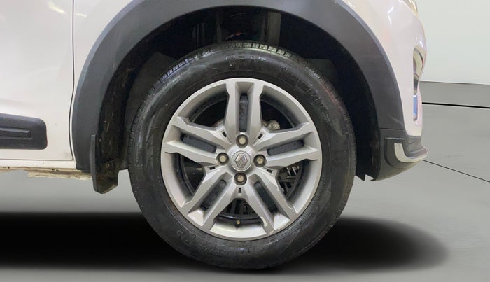 2024 Renault TRIBER RXZ, Petrol, Manual, 41,708 km, Right Front Wheel