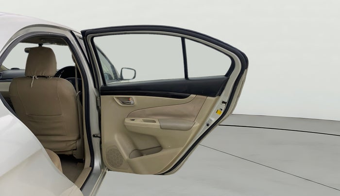 2016 Maruti Ciaz VXI, Petrol, Manual, 31,229 km, RHS Rear Door