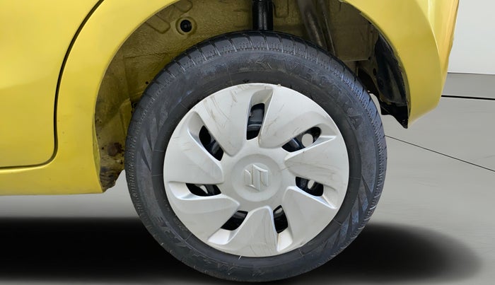 2014 Maruti Celerio VXI, Petrol, Manual, 74,895 km, Left Rear Wheel