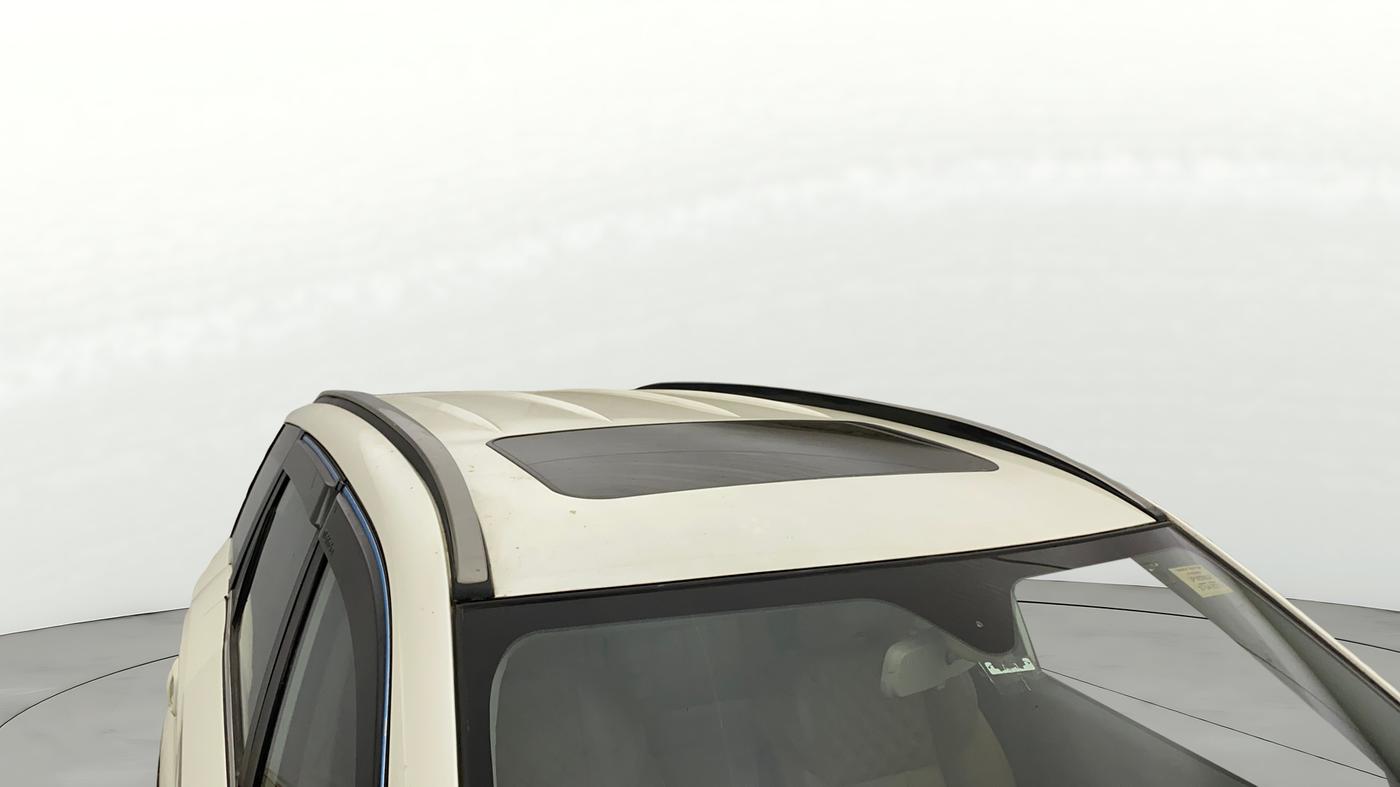 2019 Mahindra XUV500 W11 AT, Diesel, Automatic, 93,137 km, Roof