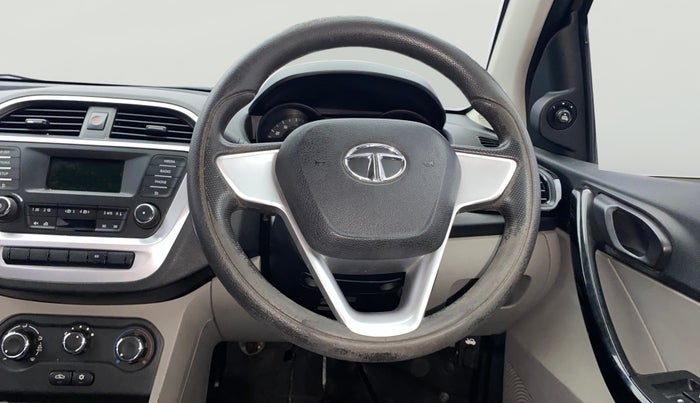 2017 Tata Tiago XT PETROL, Petrol, Manual, 88,234 km, Steering Wheel Close Up