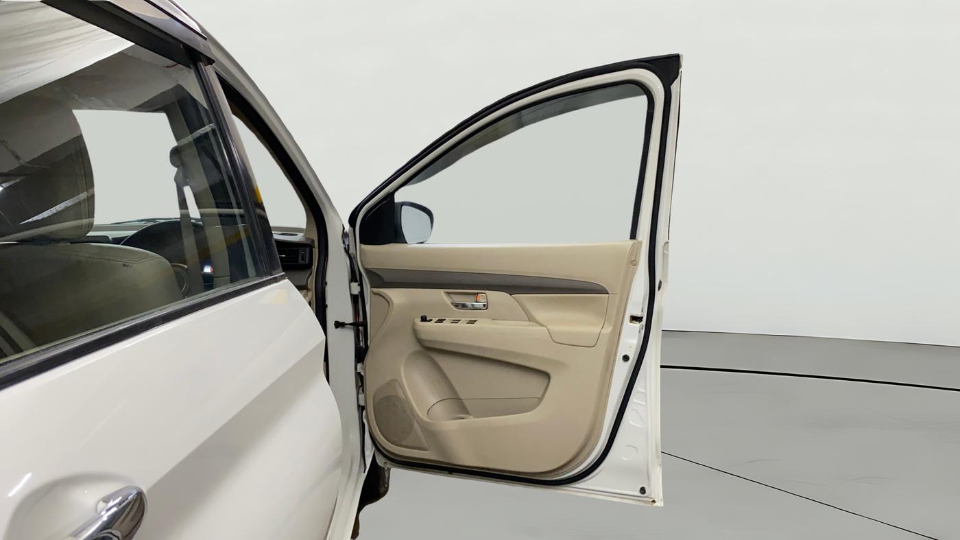 2019 Maruti Ertiga VXI SHVS, Petrol, Manual, 87,101 km, RHS Front Door