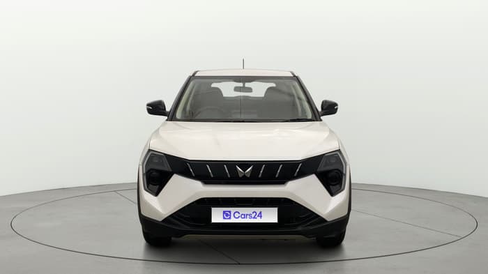 2025 Mahindra XUV 3XO MX3 Pro 1.2 L TCMPFI AT, Petrol, Automatic, 17,474 km, Front
