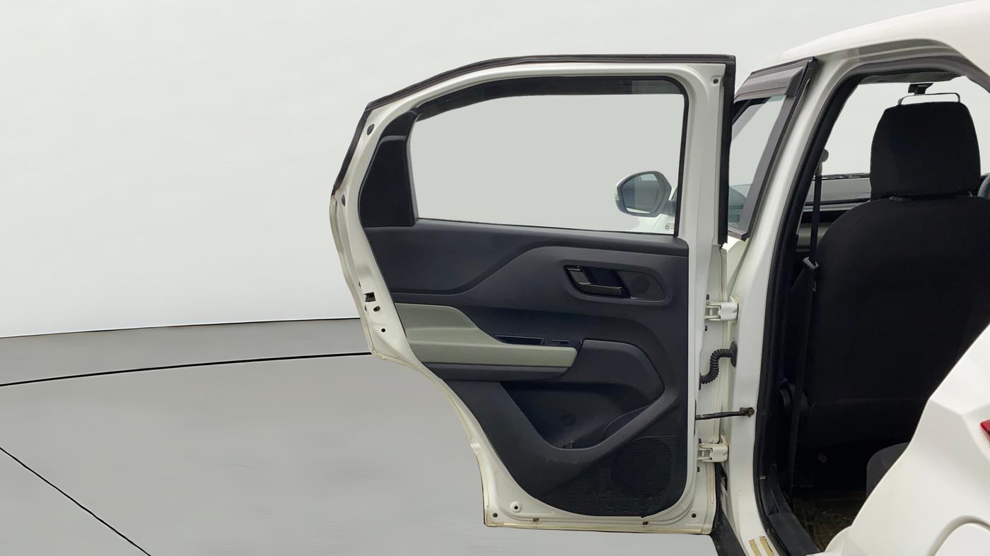 2021 Tata PUNCH ADVENTURE MT, Petrol, Manual, 83,443 km, LHS Rear Door