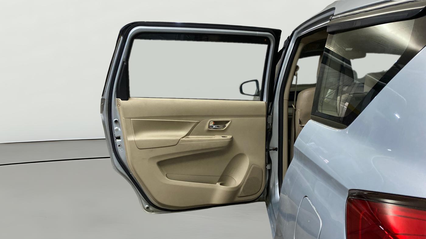 2022 Maruti Ertiga VXI SHVS, Petrol, Manual, 21,372 km, LHS Rear Door