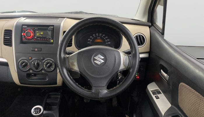 2017 Maruti Wagon R 1.0 LXI CNG, CNG, Manual, 50,765 km, Steering Wheel Close Up