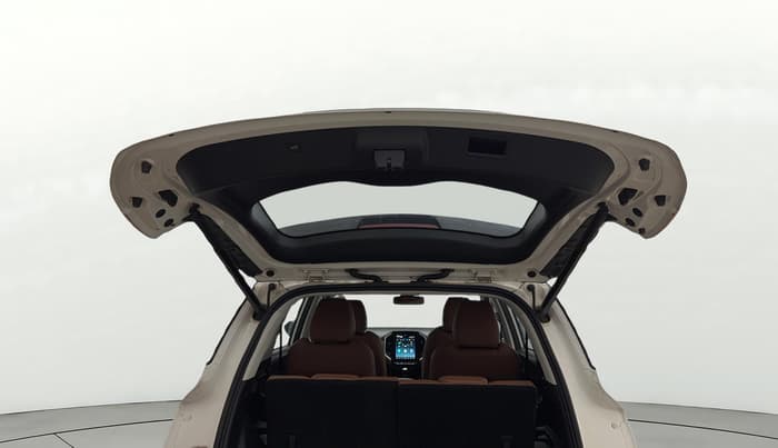 2021 MG HECTOR PLUS SHARP 1.5 PETROL TURBO HYBRID MT 6-STR, Petrol, Manual, 45,040 km, Boot Door Open
