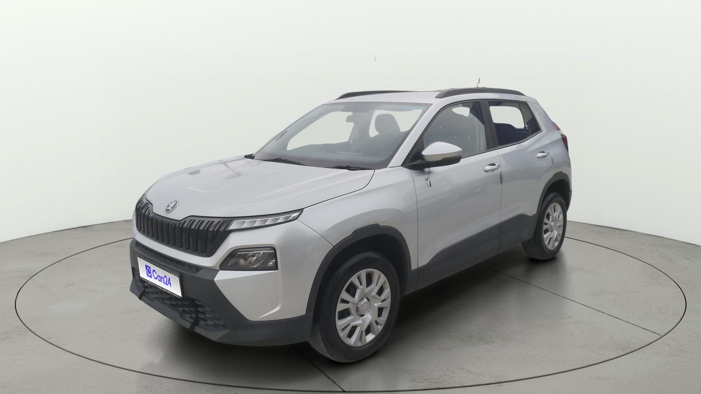 2025 Skoda Kylaq Classic, Petrol, Manual, 21,144 km, Left Front Diagonal