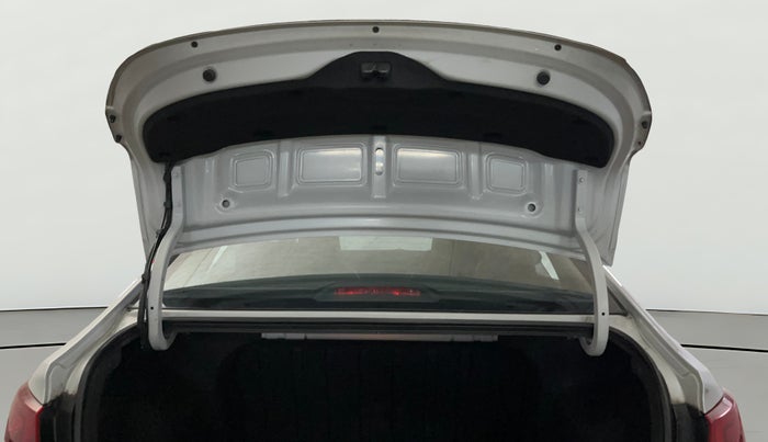 2017 Hyundai Verna 1.6 VTVT SX O, Petrol, Manual, 17,693 km, Boot Door Open