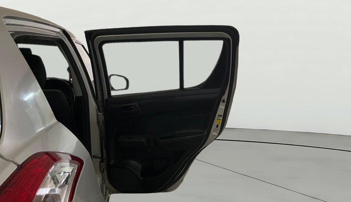 2017 Maruti Swift LXI (O), Petrol, Manual, 29,602 km, RHS Rear Door