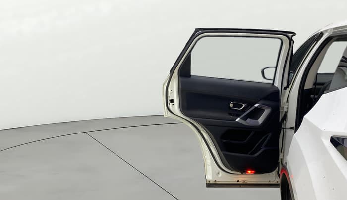 2021 Tata Harrier XT 2.0L KRYOTEC, Diesel, Manual, 61,606 km, LHS Rear Door