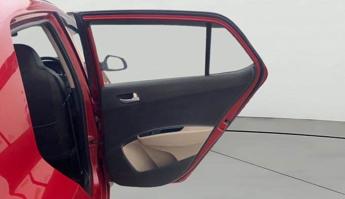 2017 Hyundai Grand i10 SPORTZ (O) AT 1.2 KAPPA VTVT, Petrol, Automatic, 29,408 km, RHS Rear Door