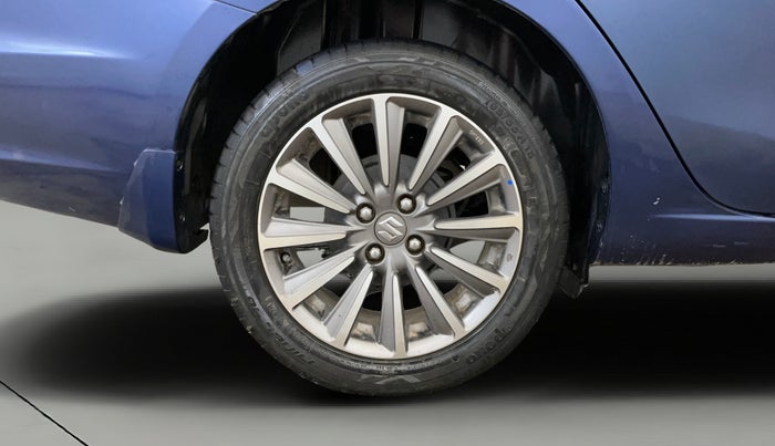 2018 Maruti Ciaz ALPHA  AT 1.5 SHVS PETROL, Petrol, Automatic, 36,682 km, Right Rear Wheel