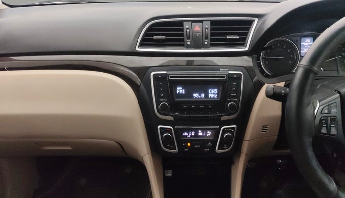 2017 Maruti Ciaz DELTA 1.4 MT PETROL, Petrol, Manual, 70,728 km, Air Conditioner