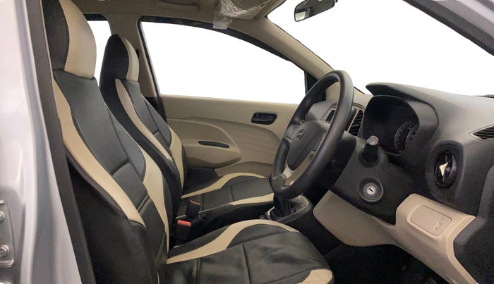 2020 Hyundai NEW SANTRO MAGNA, Petrol, Manual, 23,854 km, Right Side Front Door Cabin