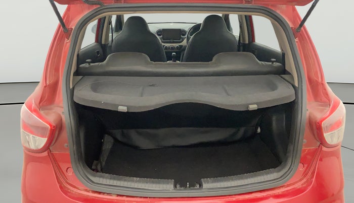 2018 Hyundai Grand i10 MAGNA 1.2 KAPPA VTVT, Petrol, Manual, 66,969 km, Boot Open Zoomed View