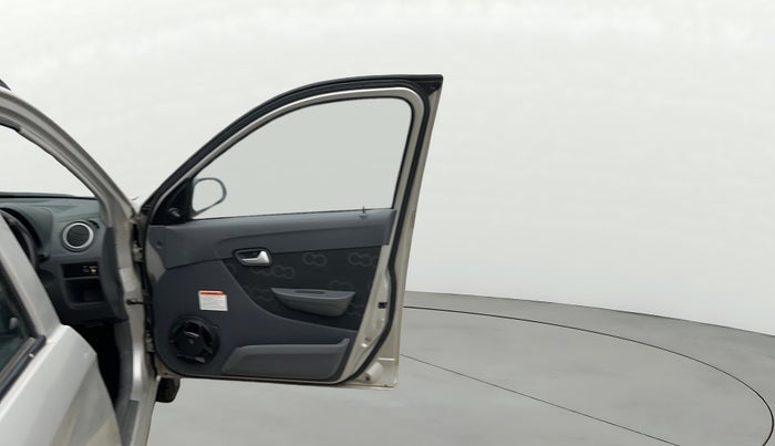 2016 Maruti Alto 800 LXI CNG AIRBAG, CNG, Manual, 64,405 km, RHS Front Door