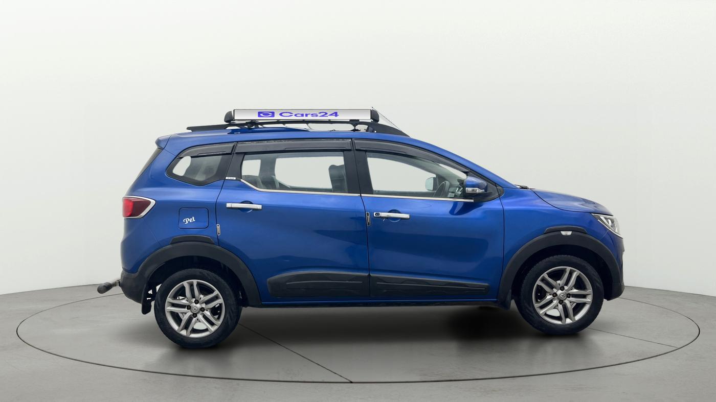 2020 Renault TRIBER RXZ, Petrol, Manual, 1,11,798 km, Right Side View