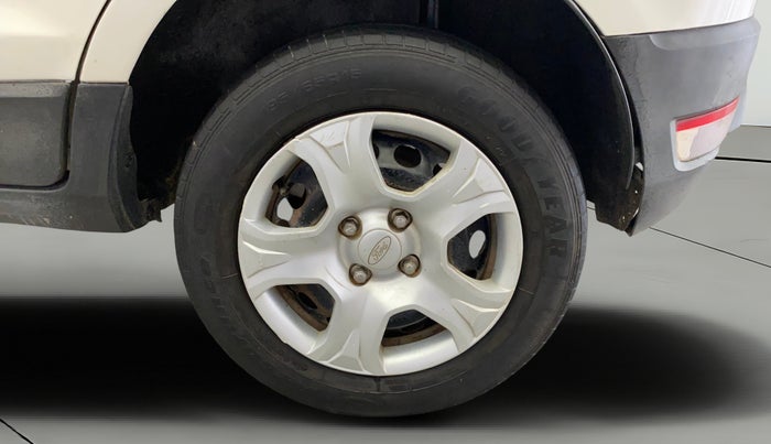 2014 Ford Ecosport AMBIENTE 1.5L PETROL, Petrol, Manual, 1,44,750 km, Left Rear Wheel