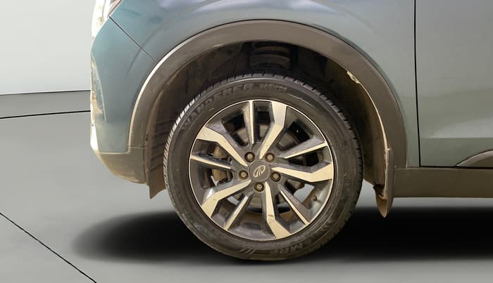 2019 Mahindra XUV300 W8 (O) 1.5 DIESEL AMT, Diesel, Automatic, 55,796 km, Left Front Wheel