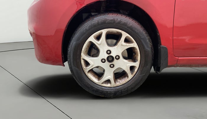 2013 Renault Pulse RXZ DIESEL, Diesel, Manual, 85,458 km, Left Front Wheel