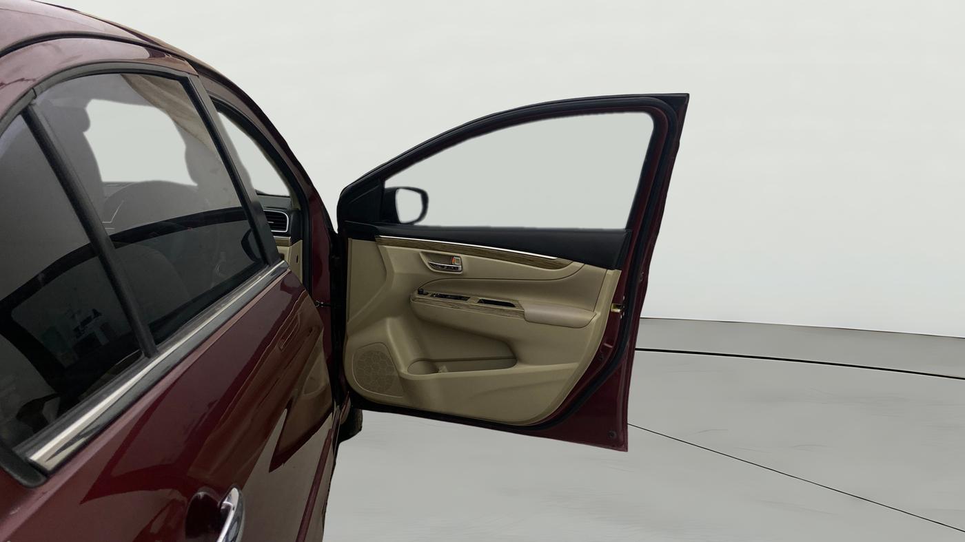 2019 Maruti Ciaz ALPHA  AT 1.5 SHVS PETROL, Petrol, Automatic, 60,463 km, RHS Front Door