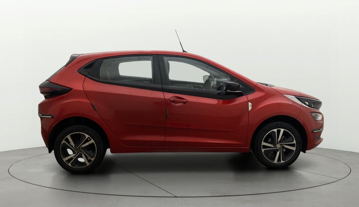 2023 Tata ALTROZ XZA PLUS, Petrol, Automatic, 65,754 km, Right Side View