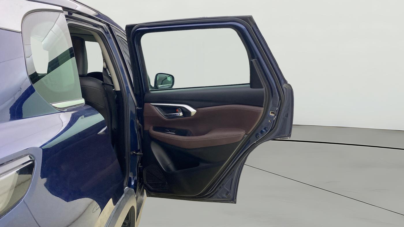2024 Maruti Grand Vitara ALPHA SMART HYBRID AT, Petrol, Automatic, 27,304 km, RHS Rear Door
