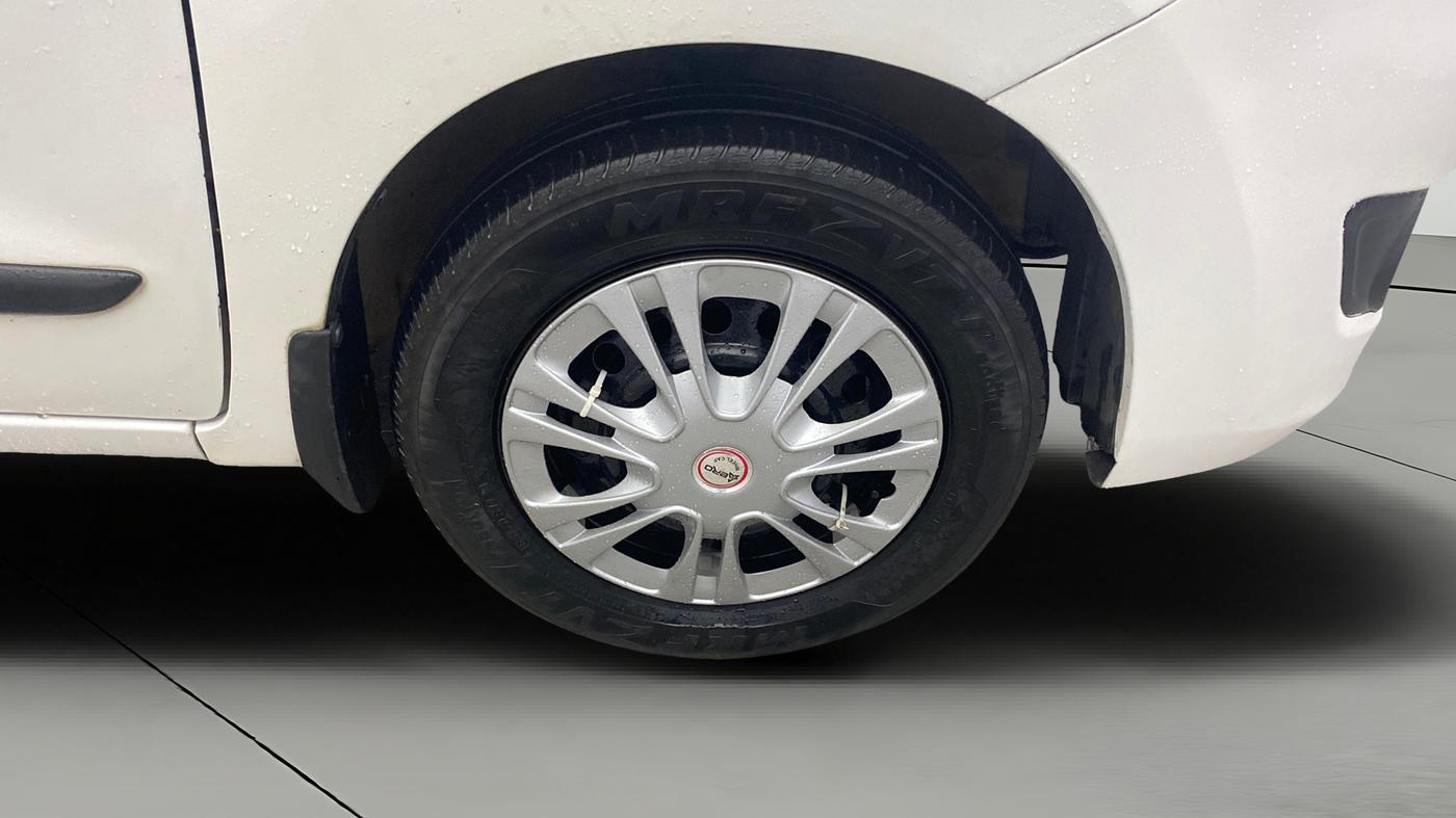 2017 Maruti Wagon R 1.0 VXI AMT, Petrol, Automatic, 94,144 km, Right Front Wheel