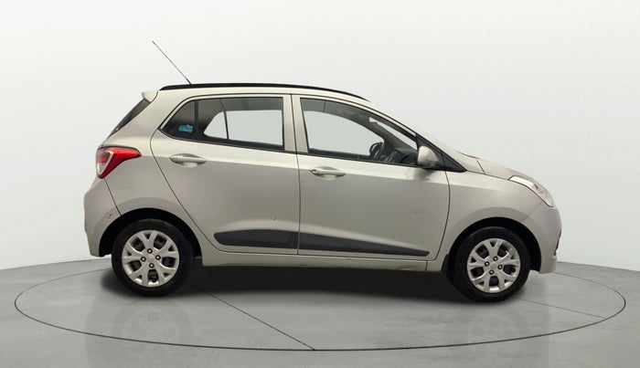 2016 Hyundai Grand i10 SPORTZ 1.2 KAPPA VTVT, Petrol, Manual, 80,035 km, Right Side View