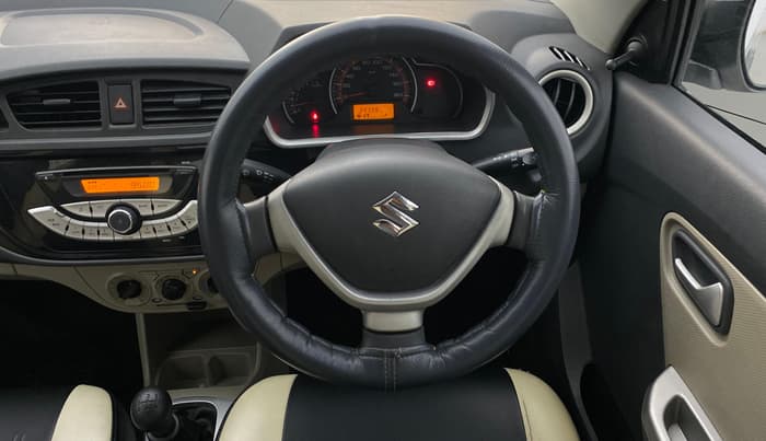 2015 Maruti Alto K10 VXI, Petrol, Manual, 34,701 km, Steering Wheel Close Up