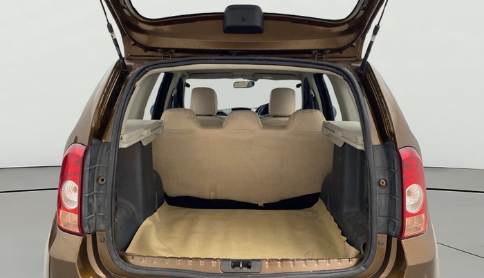 2015 Renault Duster 85 PS RXE DIESEL, Diesel, Manual, 97,125 km, Boot Open Zoomed View