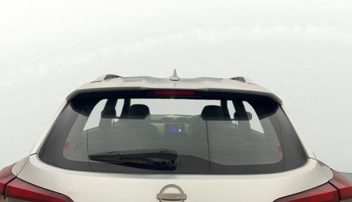 2022 Nissan MAGNITE XV TURBO CVT, Petrol, Automatic, 27,479 km, Rear Windshield