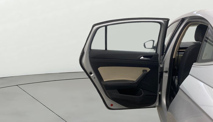 2023 Skoda SLAVIA STYLE 1.0L TSI MT, Petrol, Manual, 17,644 km, LHS Rear Door