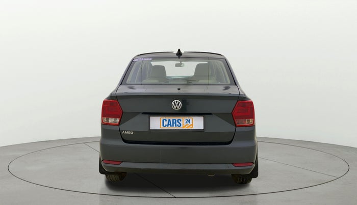 2017 Volkswagen Ameo COMFORTLINE 1.2L, Petrol, Manual, 38,247 km, Back/Rear