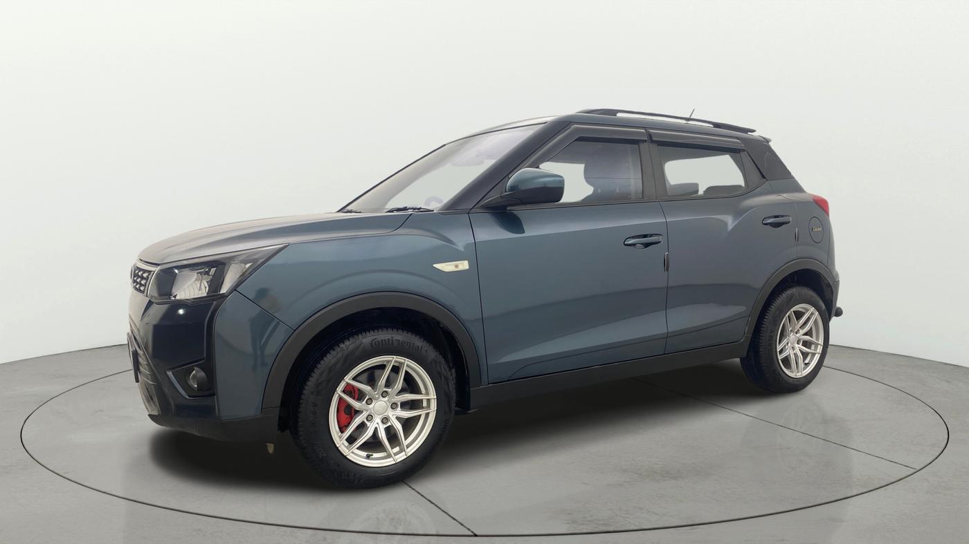 2021 Mahindra XUV300 W6 1.5 Diesel, Diesel, Manual, 46,982 km, Left Front Diagonal