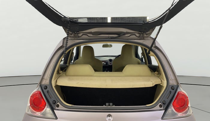 2013 Honda Brio VX MT, Petrol, Manual, 1,06,631 km, Boot Open Zoomed View