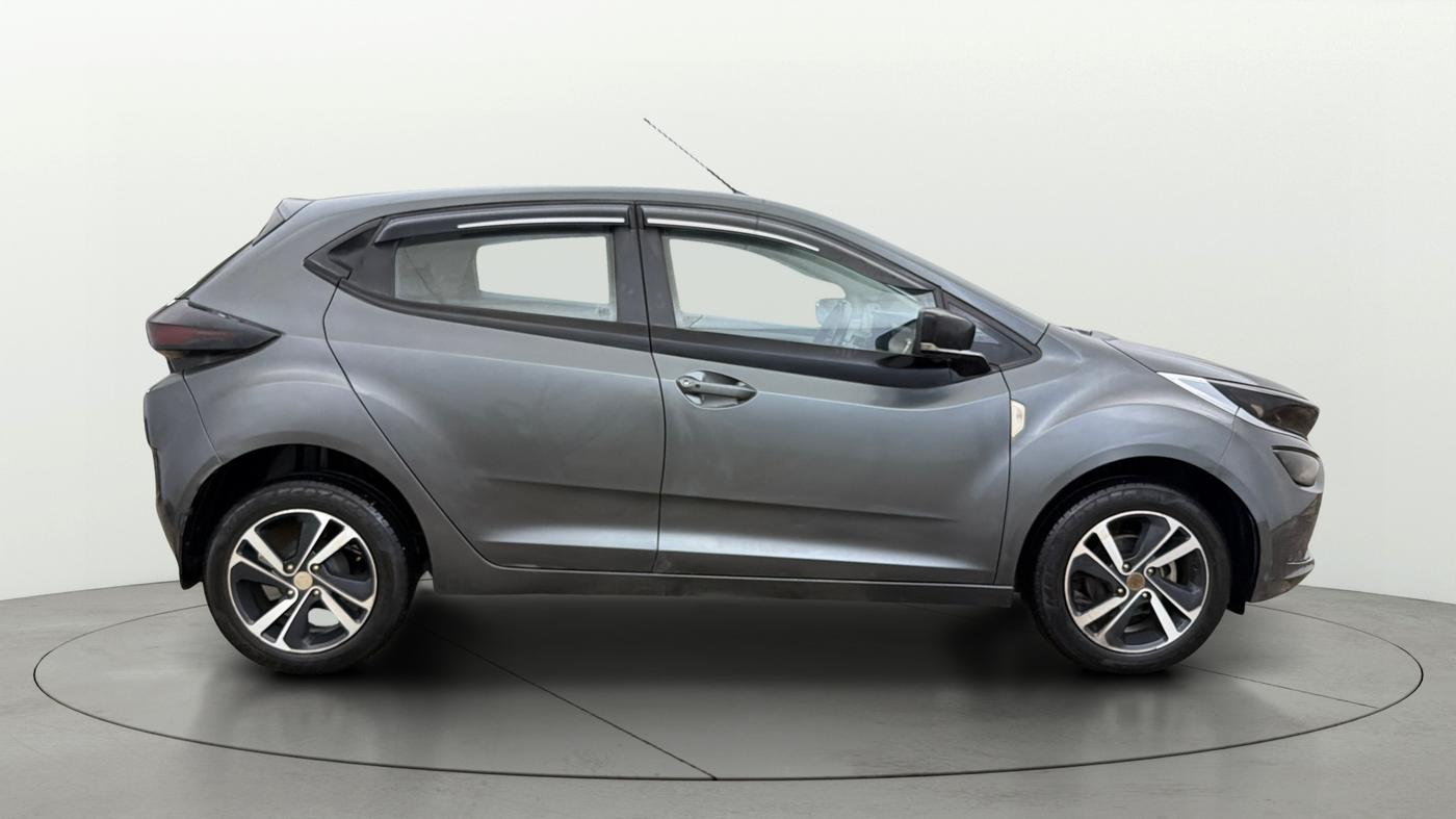 2023 Tata ALTROZ XZA, Petrol, Automatic, 23,796 km, Right Side View
