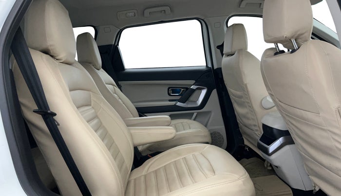 2021 Tata Safari XZA PLUS, Diesel, Automatic, 58,785 km, Right Side Rear Door Cabin