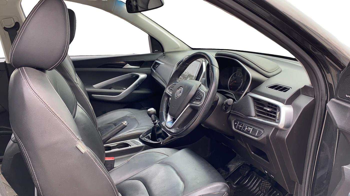 2020 MG HECTOR SMART 2.0 DIESEL, Diesel, Manual, 85,891 km, Right Side Front Door Cabin