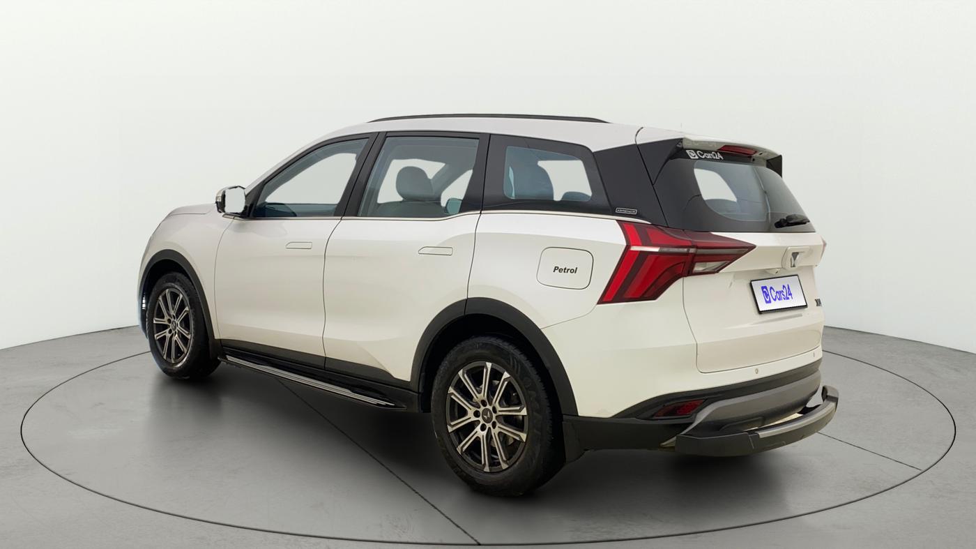 2022 Mahindra XUV700 AX 7 LUXURY P AT 7 STR, Petrol, Automatic, 63,719 km, Left Back Diagonal