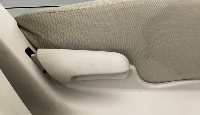 2019 Maruti Celerio VXI CNG, CNG, Manual, 31,583 km, Driver Side Adjustment Panel