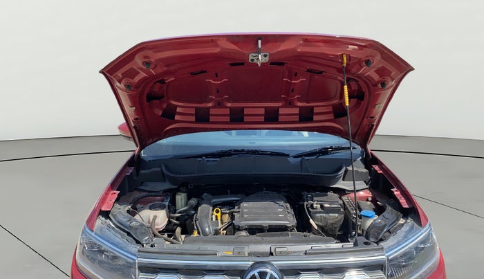 2022 Volkswagen TAIGUN TOPLINE 1.0 TSI AT, Petrol, Automatic, 24,835 km, Open Bonet